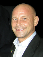 Peter-Dahl-no-hair-(250w).jpg